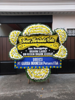 Papan Bunga Duka di Cibaregbeg