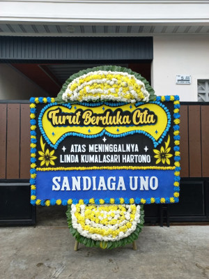 Papan Bunga Duka di Cibaregbeg